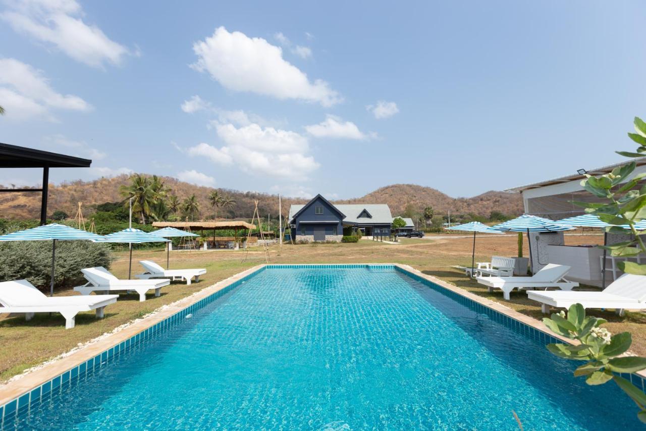 Hotel The Barn Hua Hin Khao Tao Exterior foto