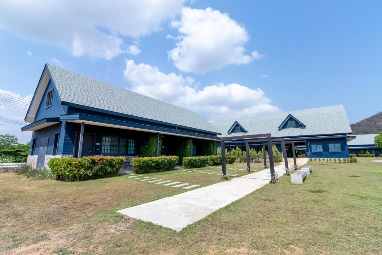 Hotel The Barn Hua Hin Khao Tao Exterior foto