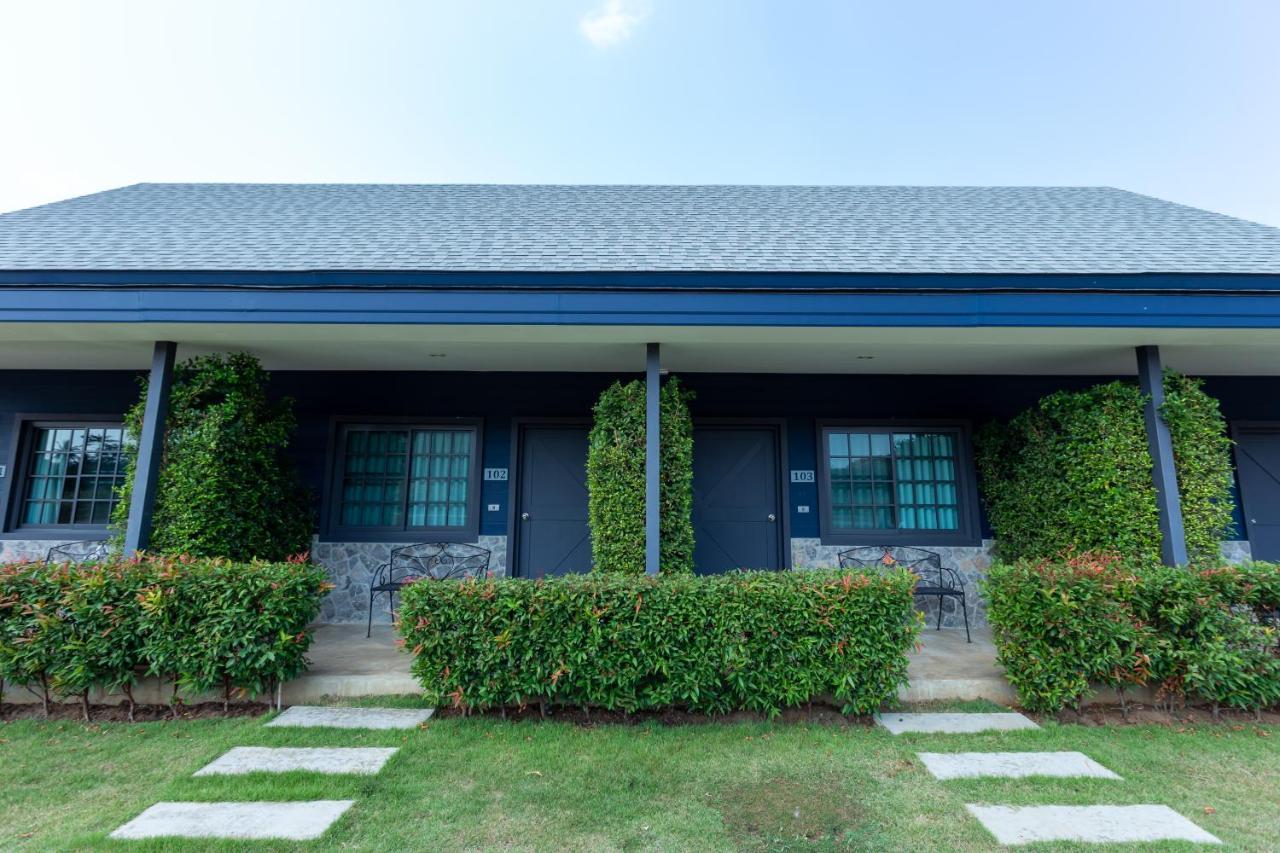Hotel The Barn Hua Hin Khao Tao Exterior foto